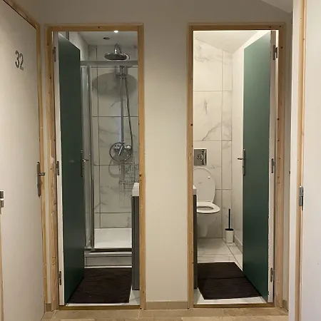 Bohobos Hostel Antibes