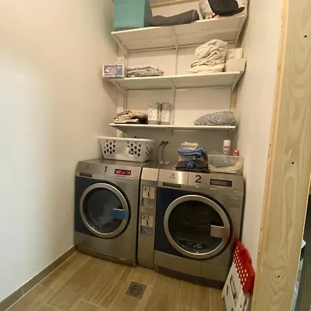 Auberge de jeunesse Bohobos Antibes